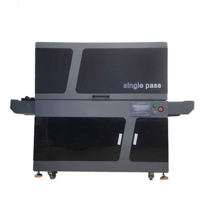 Imprimante UV avec gestion des couleurs basée sur ICC et installation de plasma facultative selon les exigences en matière d'effet